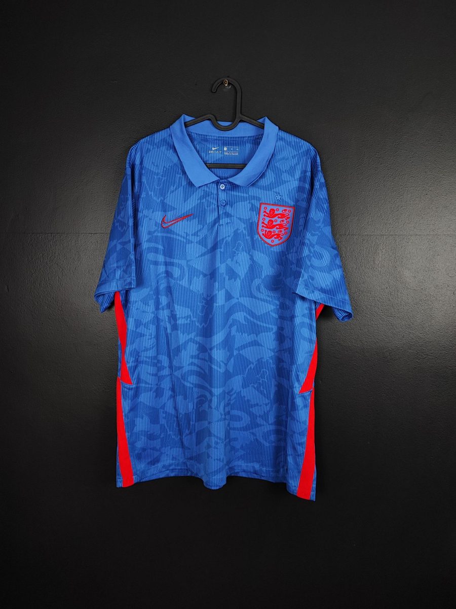 England 2020/22 Away Football Shirt