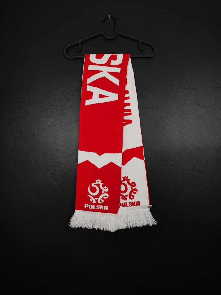 Szal piłkarski reprezentacji Polska-Mołdawia 15.10.2023r