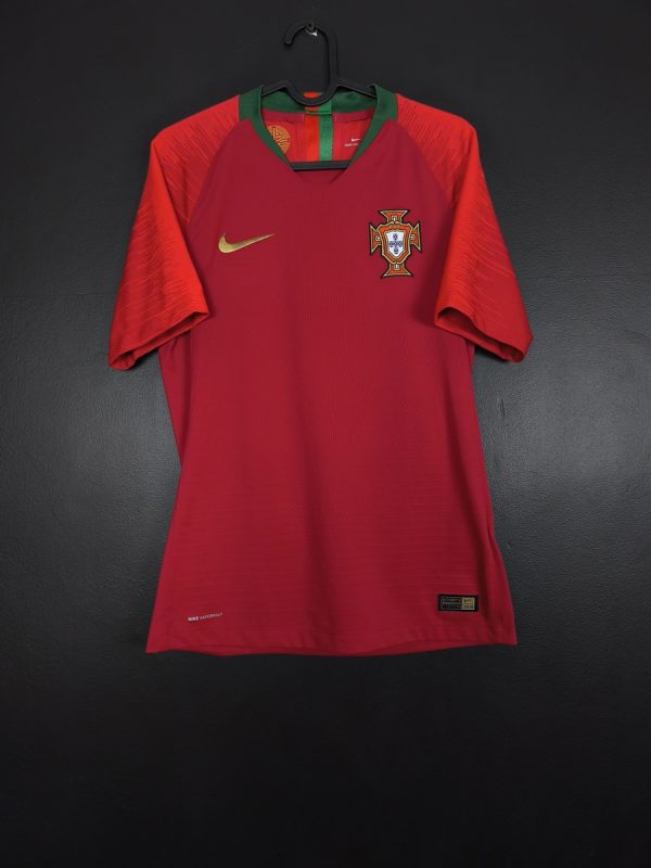 Koszulka piłkarska reprezentacji Portugalia 2018/20 Home Nike [S] Vapor