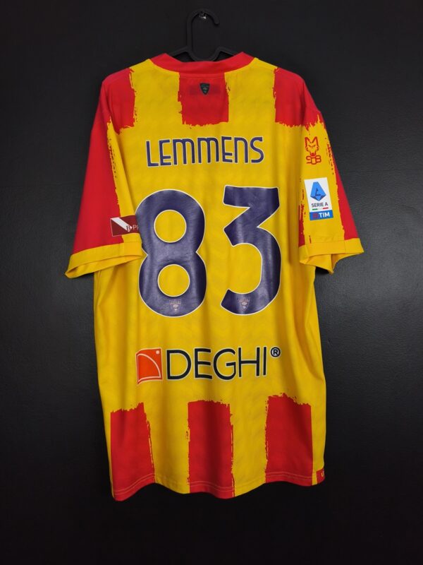 Koszulka piłkarska US Lecce 2022/23 Home M908 Mats Lemmens #83 [XXL] NEW