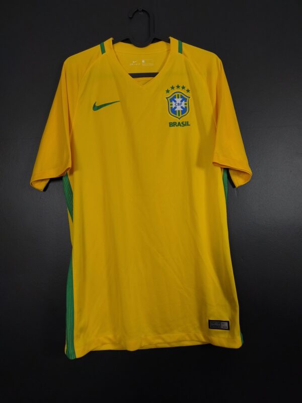 Koszulka piłkarska reprezentacji Brazylia 2016/18 Home Nike [S]