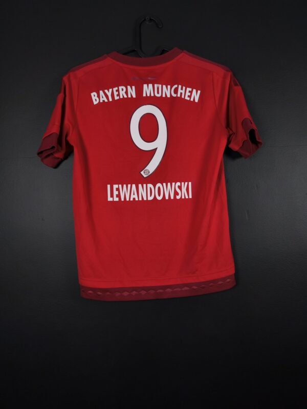Koszulka piłkarska Bayern Monachium 2015/16 Home Adidas Lewandowski #9 [YM] Junior
