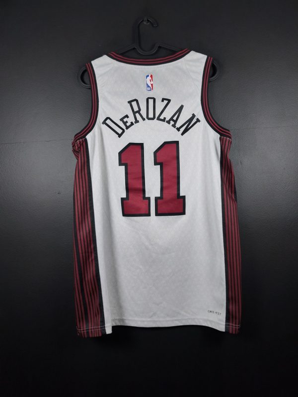 Koszulka Chicago Bulls 2022/23 Away Nike DeMar DeRozan #11 [M] Swingman