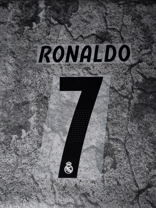 Real Madryt 2018/19 Home Cristiano Ronaldo #7 Nameset