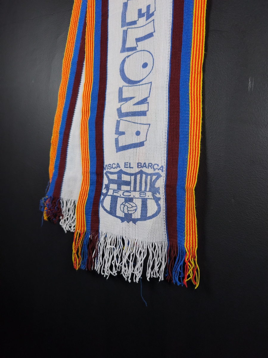 FC Barcelona Retro Visca el Barca Football Scarf - photo 2