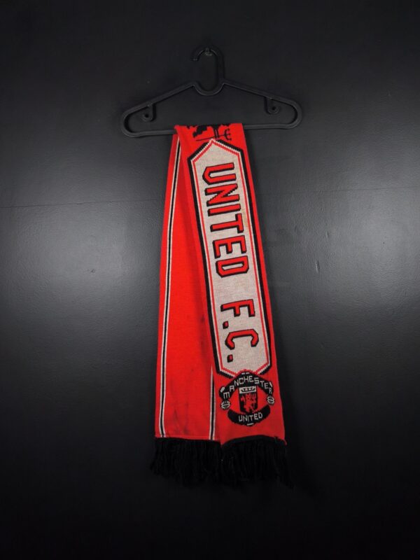 Manchester United Home Retro Football Scarf