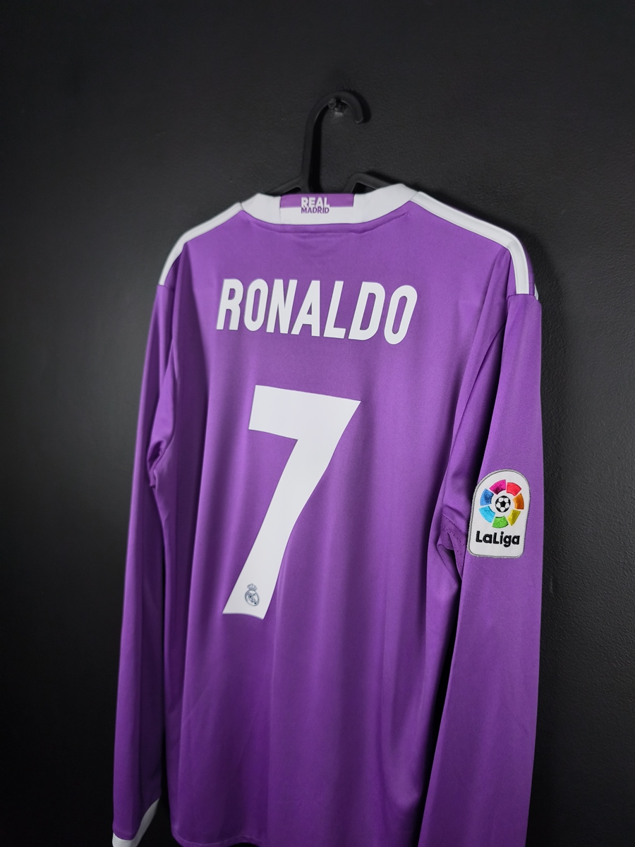 Koszulka piłkarska Real Madryt 2016/17 Away Adidas Cristiano Ronaldo #7 Long - zdjęcie 3