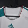 Koszulka piłkarska Liverpool 2006/07 Third Adidas Steven Gerrard #8 - zdjęcie 4
